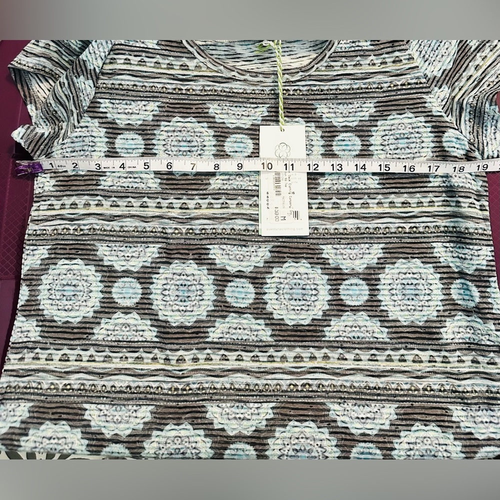 NWT Aventura Short Sleeve Patterned Tee in Blue and Gray - Picture 8 of 8
